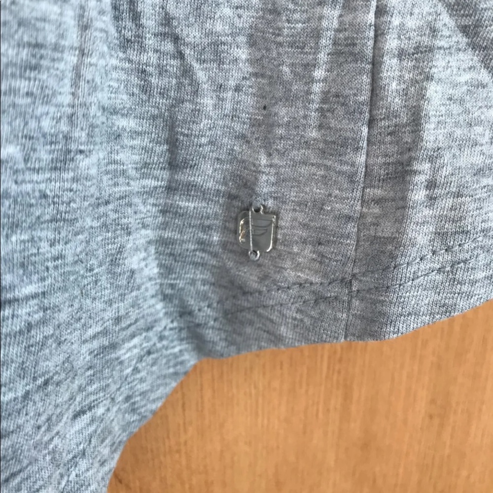 Fabletics Top - Picture 2 of 8